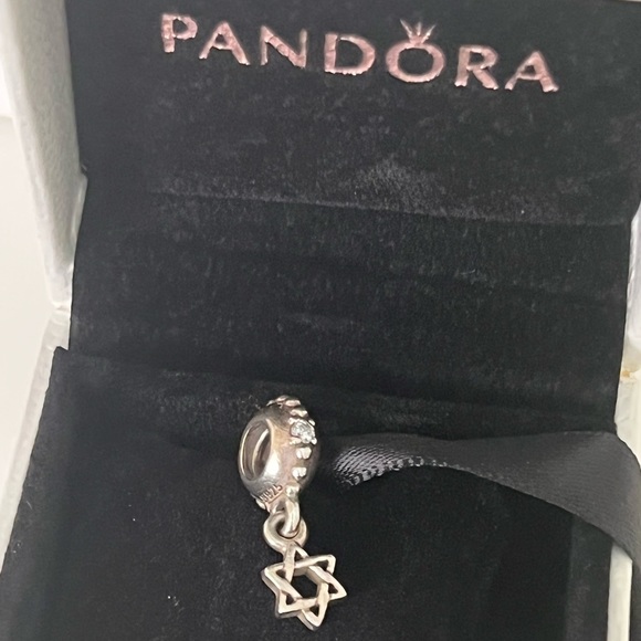 Star of David retired PANDORA charm - Picture 2 of 4